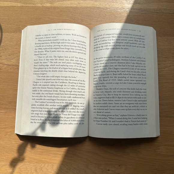 The World Without Us by Alan Weisman · Paperback Book - Picture 3 of 4